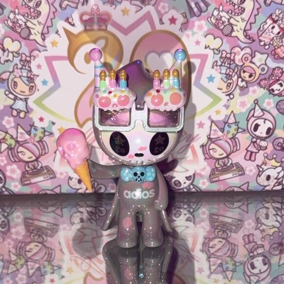 tokidoki Party Adios from tokidoki 20th Anniversary Series - Picture 1 of 4